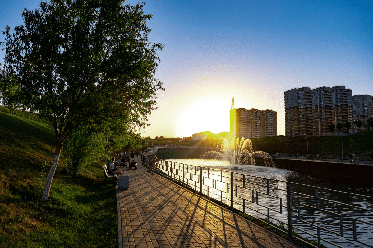 3 собственных озера с набережной